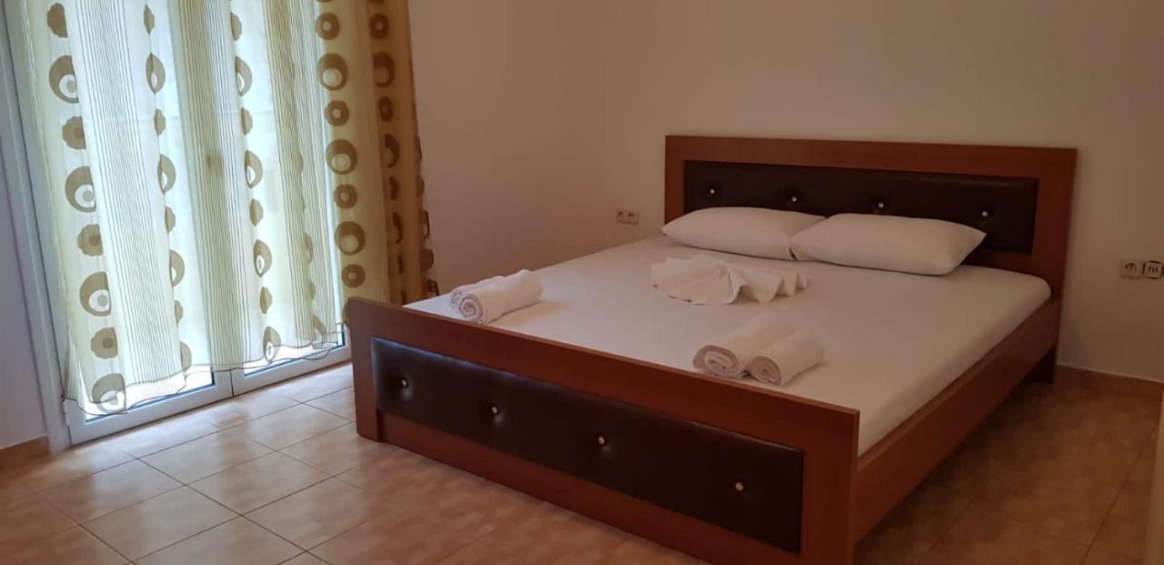 Stunning Sea View Apartments Sarandë Exterior foto