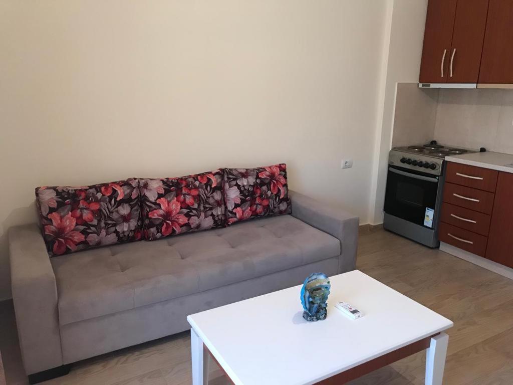 Stunning Sea View Apartments Sarandë Habitación foto